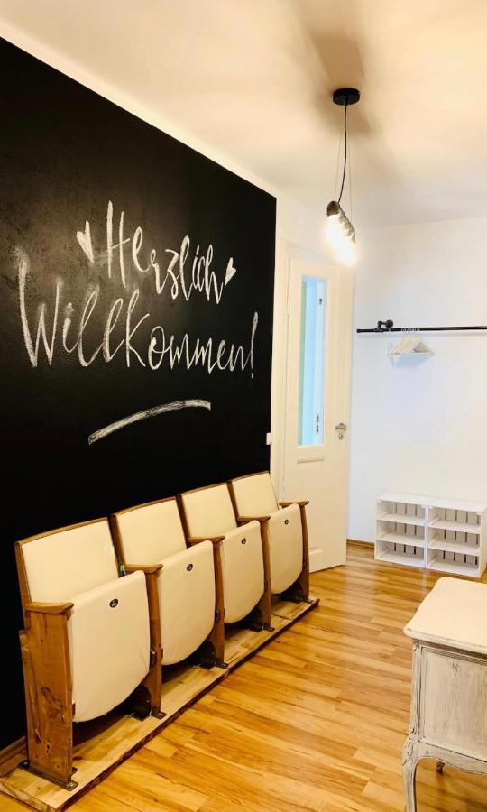 Edle Ferienwohnung - Industrial Style Dresden Luaran gambar